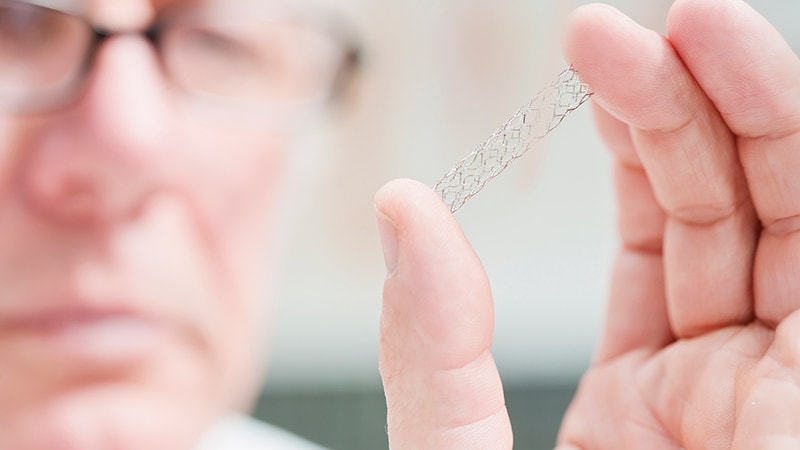 Cardiologists Cry Foul on Coronary Stent Overuse Report